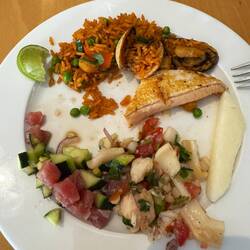 Lunch (tuna ceviche 🍣)