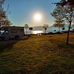 Echt super wenn man der einzige Bus auf dem Platz ist