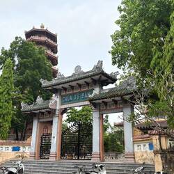 Chùa Từ Đàm