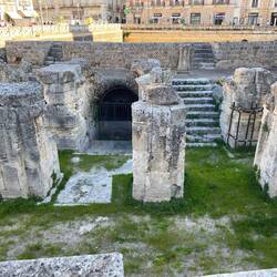 nochmal vorbei am Amphitheater ...