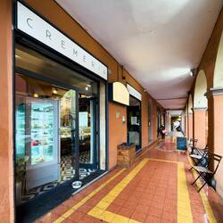 Gelateria #1 ... Cremeria Artiginale d'Azeglio — Bologna, Italy.