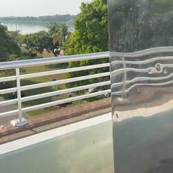 A marvellous view of the river through the open rear door and two steps to oblivion