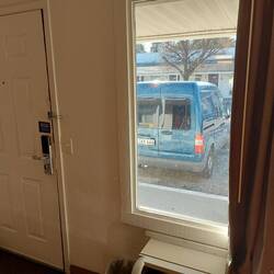 Das Wichtigste, Auto direkt vor der Tür.