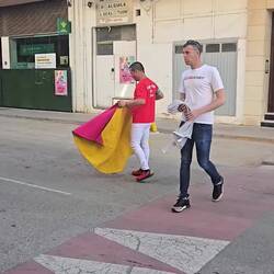 Guys trying to look cool but disappeared when the steers showed up.