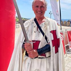 Der fesche Ritter hätte allzu gerne mit uns ein Foto gemacht!