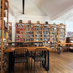 Laos saying: “If you know, teach; if you don't know, learn.” Found in this hidden reading room.