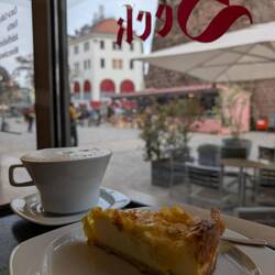 In Nürnberg Pflicht: Käsekuchen Royal vom Beck