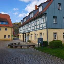Der Lindenhof früher Rüstszeitheim