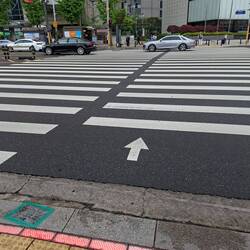 Wenn die Ampel rot ist, leuchtet der Wegrand