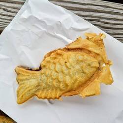 Diese Fische sind gebacken und mit einer süßen rote Bohnenpaste gefüllt