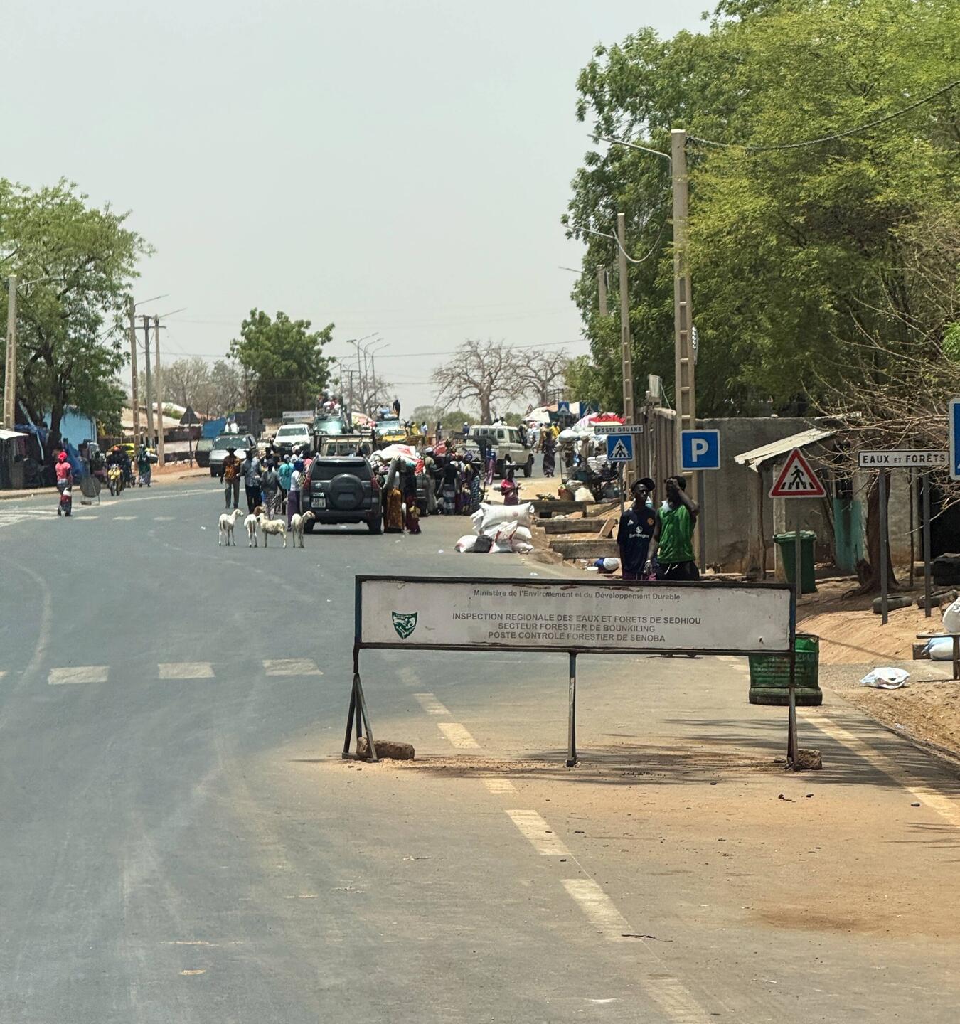 Grenze zwischen dem Senegal und Gambia