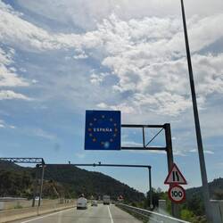 Hola España