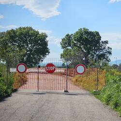 I crossed this "closed" bridge