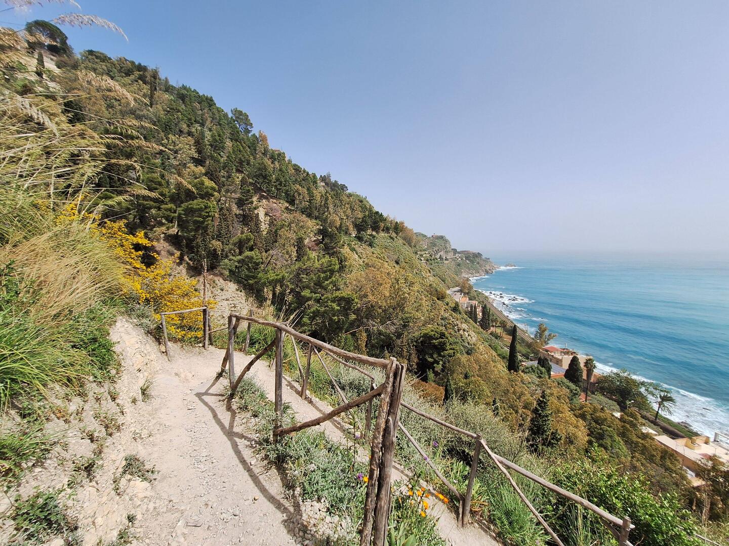 Aufstieg nach Taormina