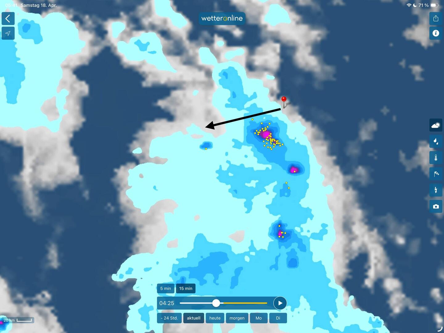 der Oberrand der riesigen Gewitterzone