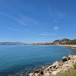 In der Ferne Skyline von Malaga