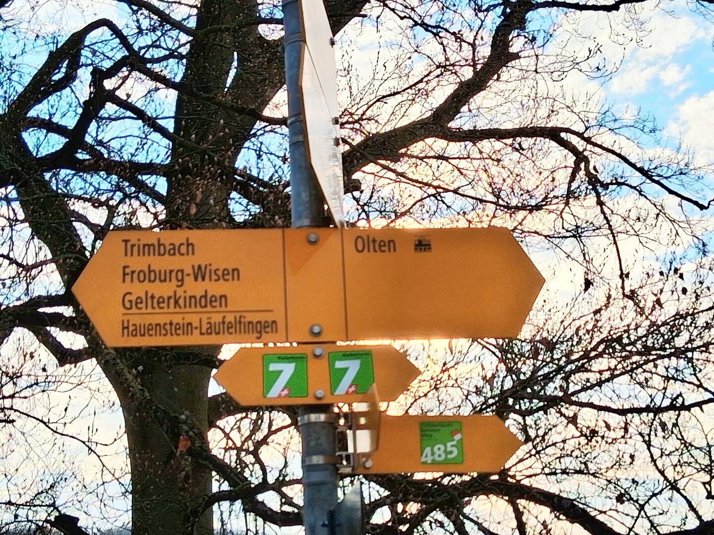 Beginn der Wanderung fast vor unserem Haus