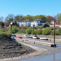 Teufelsbrück bei Ebbe