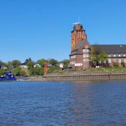 Zurück mit der Fähre zu den Landungsbrücken