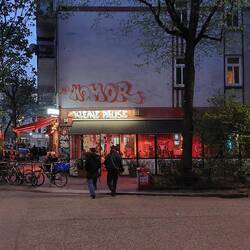 Zum Abschluss noch ein gesundes Abendessen auf dem Kiez🤔