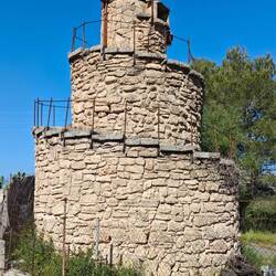 Reste einer Windmühle