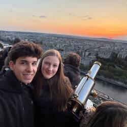 Am Tour eiffel