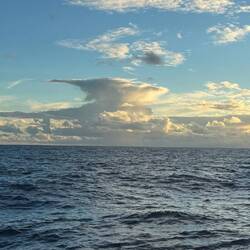 ein Squall mit Ambosswolke