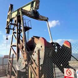 Gisement pétrolifère