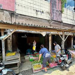 Ein kleiner Markt irgendwo unterwegs in Sumatra