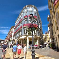 Kleine Balkone, chic eingepackt