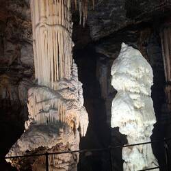 Diamant (weißer Stalagmit)
