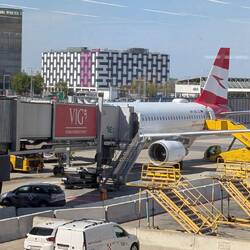 Mit diesem Flieger ging es weiter.