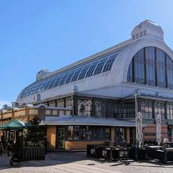Die Markthallen (Saluhallen). Alles schön aufbereitet. Natürlich fehlt die südliche Marktatmosphäre
