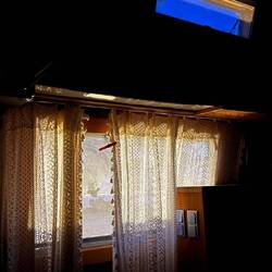 Platz mit Flutlicht 🙄😑