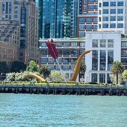 Arrow sculpture San Francisco