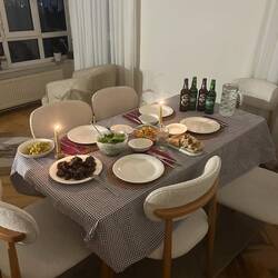 Quel accueil chaleureux chez Alina et Batuhan qui ont préparé pour nous un excellent repas!!!