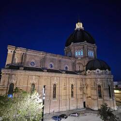 The cathedral at night