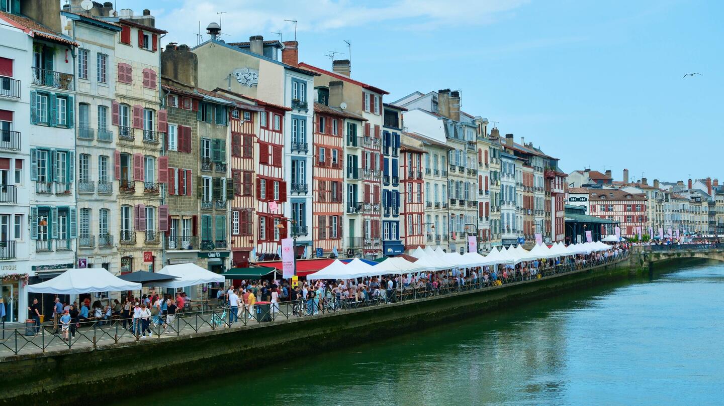 Bayonne