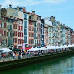 Bayonne