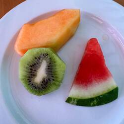 Light fruit 🥝