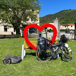 Charlie, je crois qu'on a encore de la visite
