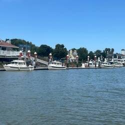 This is the D dock, also the fuel dock. But no fuel, so we were able to stay on it also.