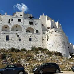 Ostuni von außen