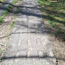 Beton mit Löchern