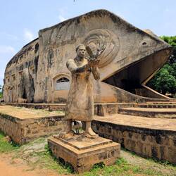 Chameleon Voodoo Temple, auch in Abomey.