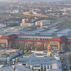Hauptbahnhof vom City-Hochhaus.