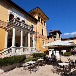 die Gelateria Bologna in Mori