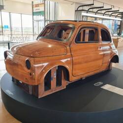 Master-Modell aus Holz für den Fiat 500!