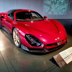 Exklusiver Alfa Romeo 33 Stradale! 33 Stück wurden produziert. Ein Fall für meine Portokasse!🤣