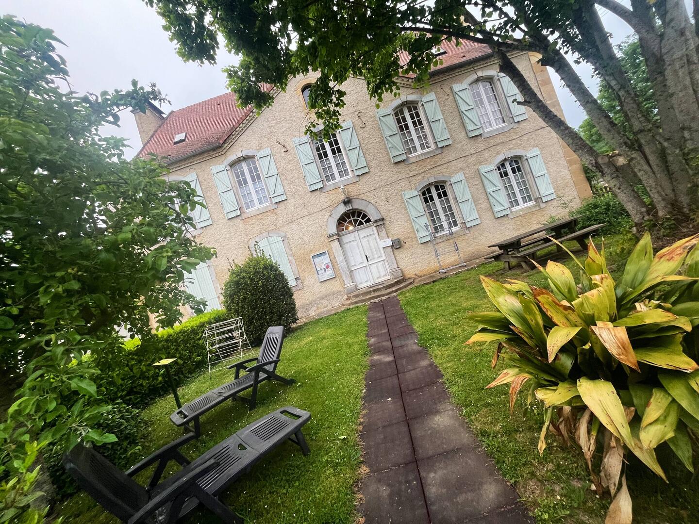 Last night's gite in the morning